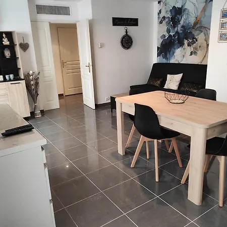 Apartment Harmonie Location